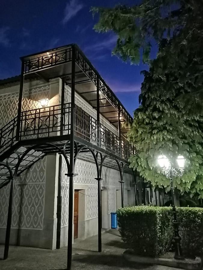 Balneario De Ledesma Hotel Vega de Tirados Exterior photo